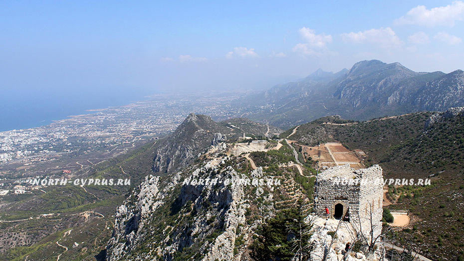Замок Святого Иллариона на Северном Кипре