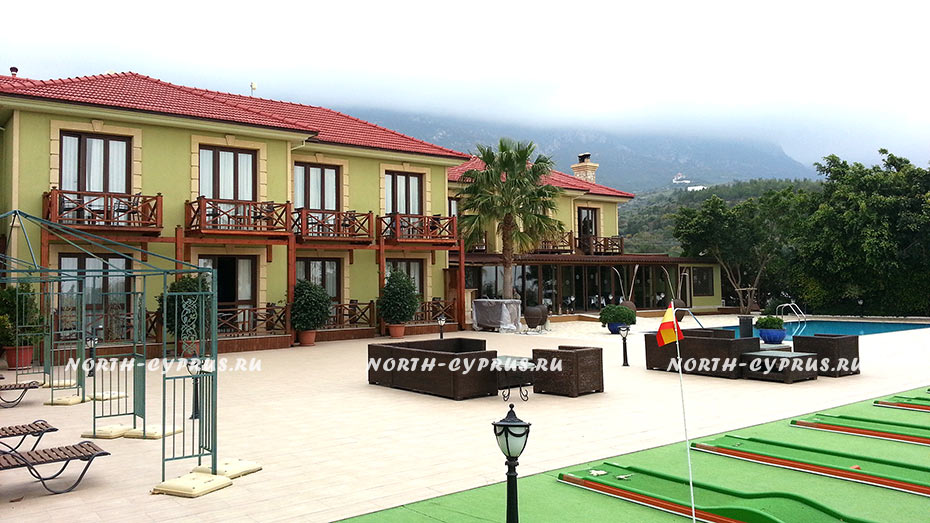 Четырехзвездочный отель Bellaview на Северном Кипре